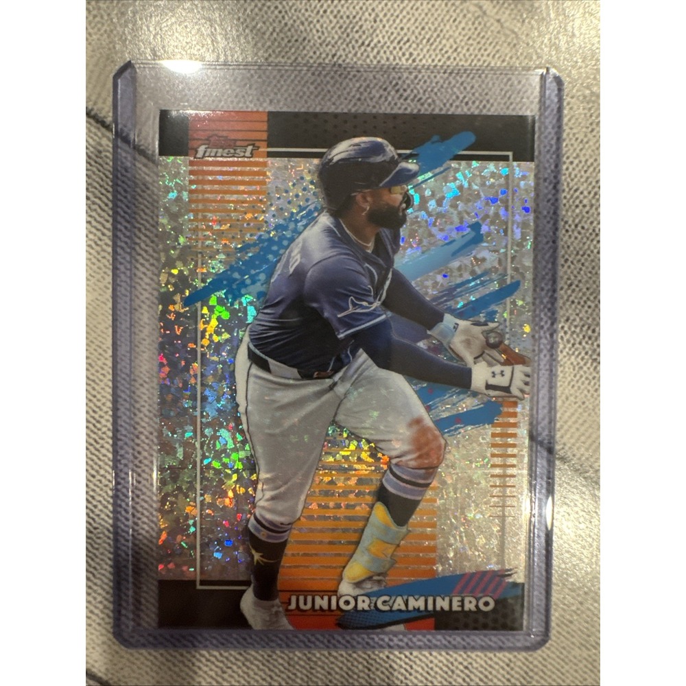 2026 Topps Finest Junior Caminero #190 Uncommon Mini Diamond Refractor Rays Card